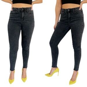 So black high rise ultimate jegging skinny fit stretch jeans size 11/29